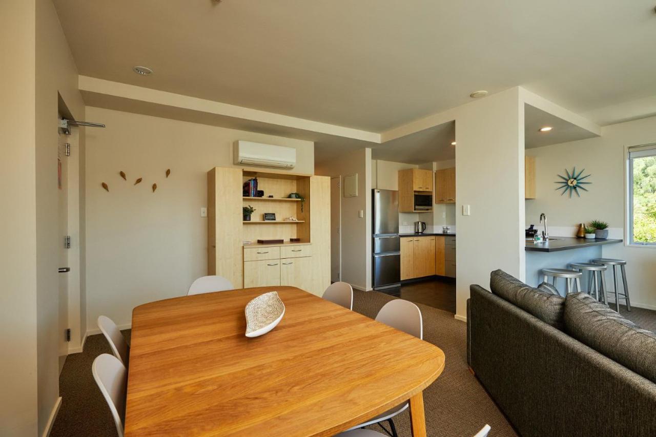 Waves On The Esplanade Apartman Kaikoura Kültér fotó